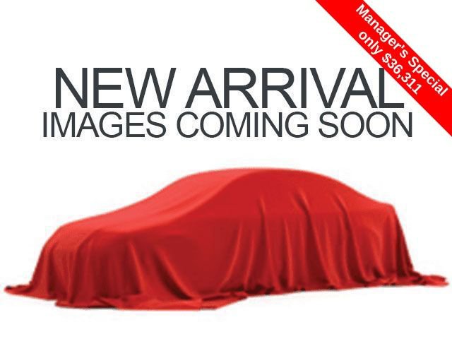 Used 2023 Chevrolet Traverse RS image 28