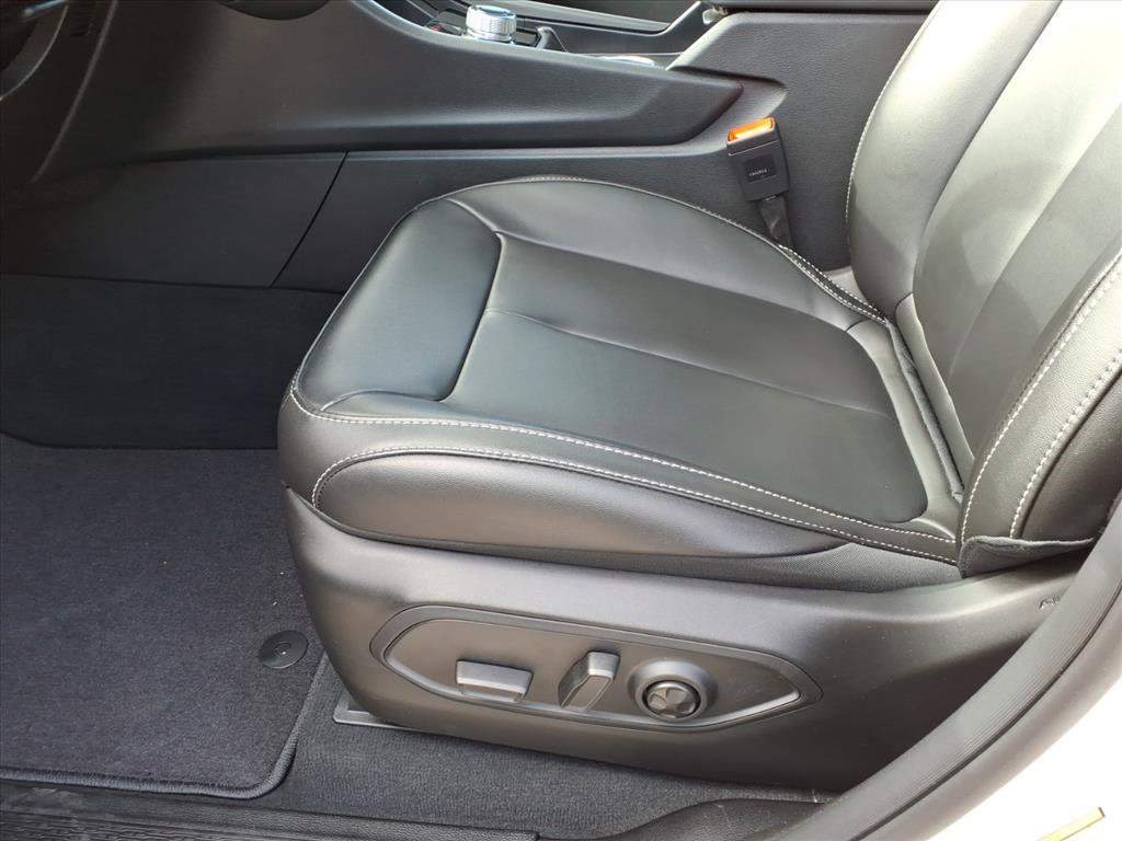 New 2026 Jeep Grand Cherokee Limited w/ Limited Altitude Package image 17