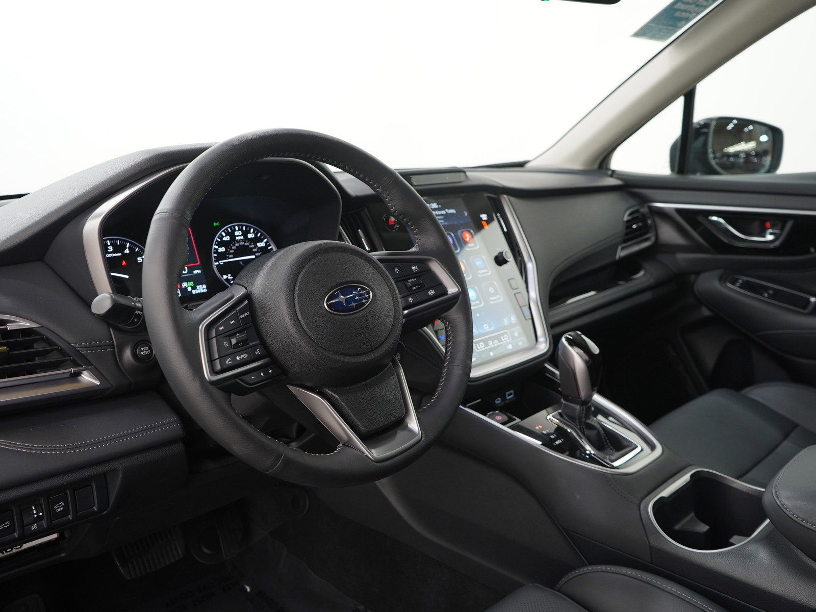 Used 2024 Subaru Outback Limited XT AWD/4WD image 26