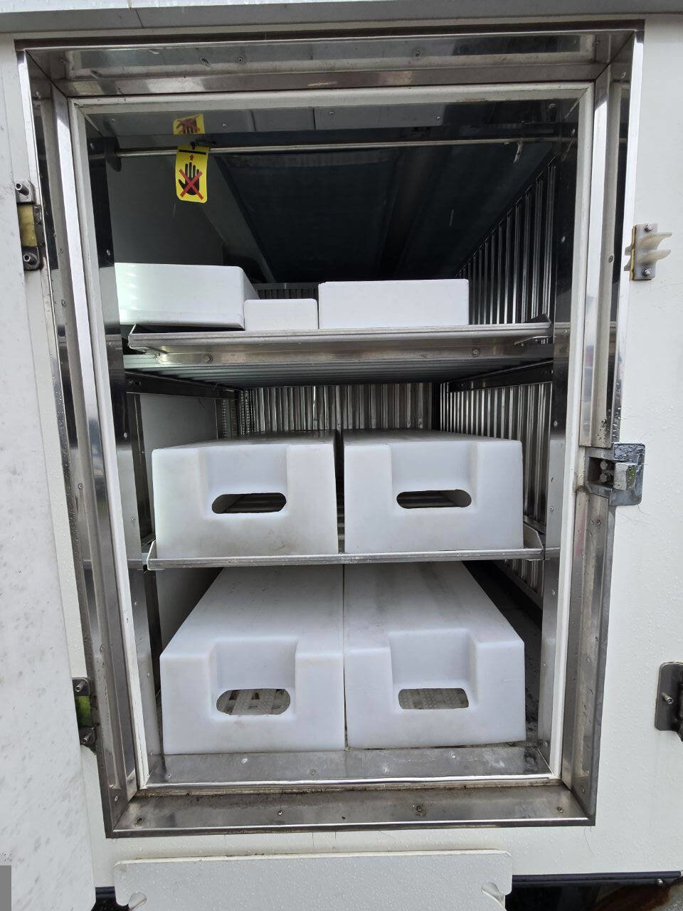 Used 2019 Ford E-450 and Econoline 450 Super Duty w/ Power Windows & Locks Group image 9