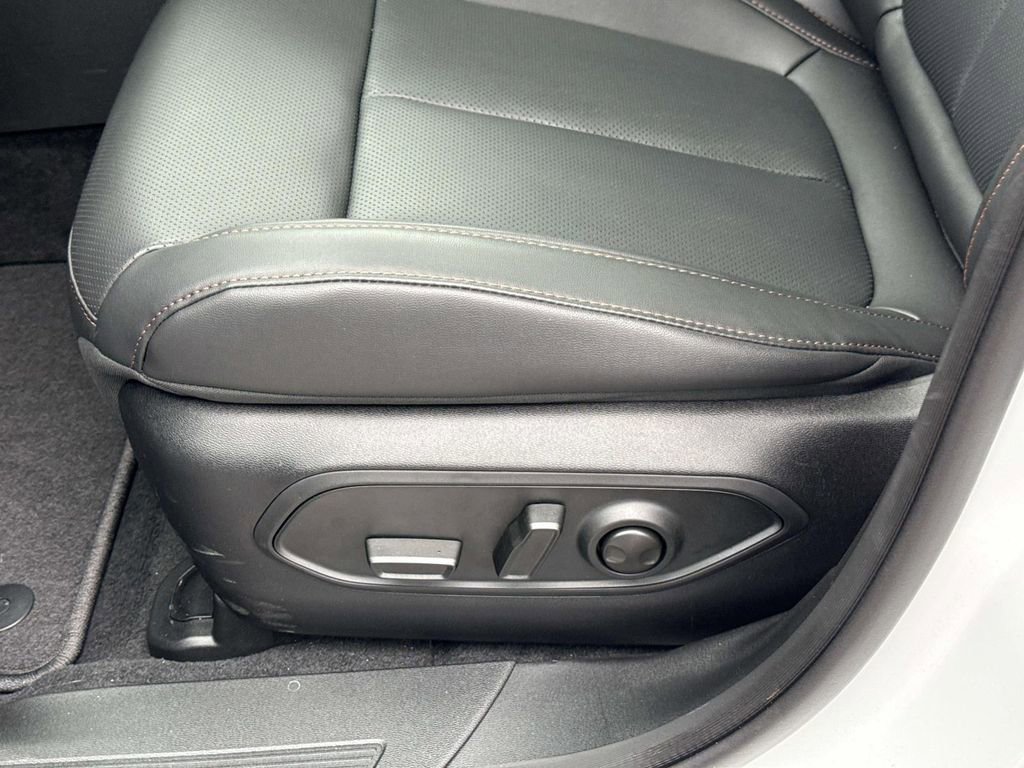 New 2026 Jeep Cherokee Limited image 15