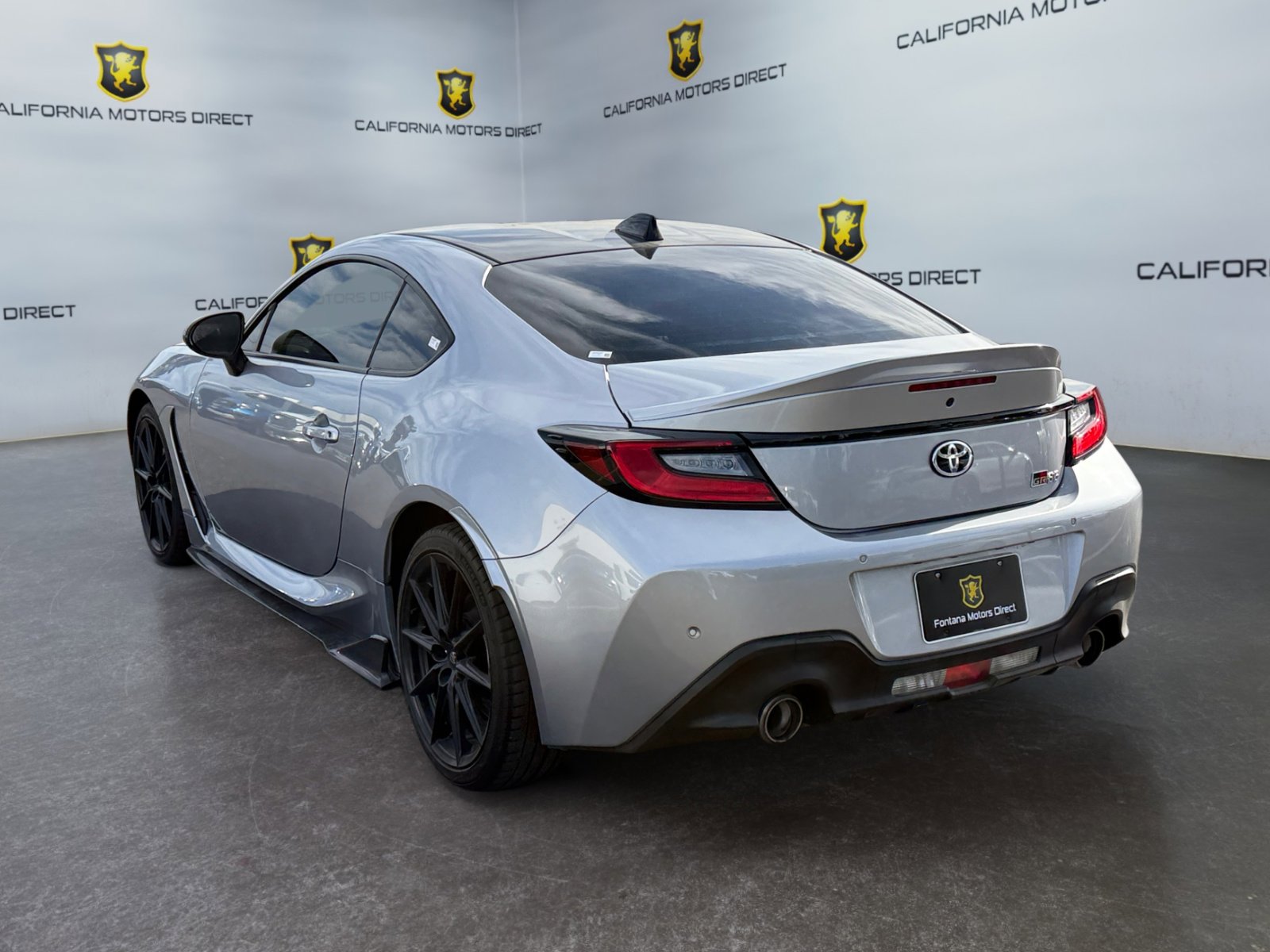 Used 2024 Toyota GR86 Premium image 3