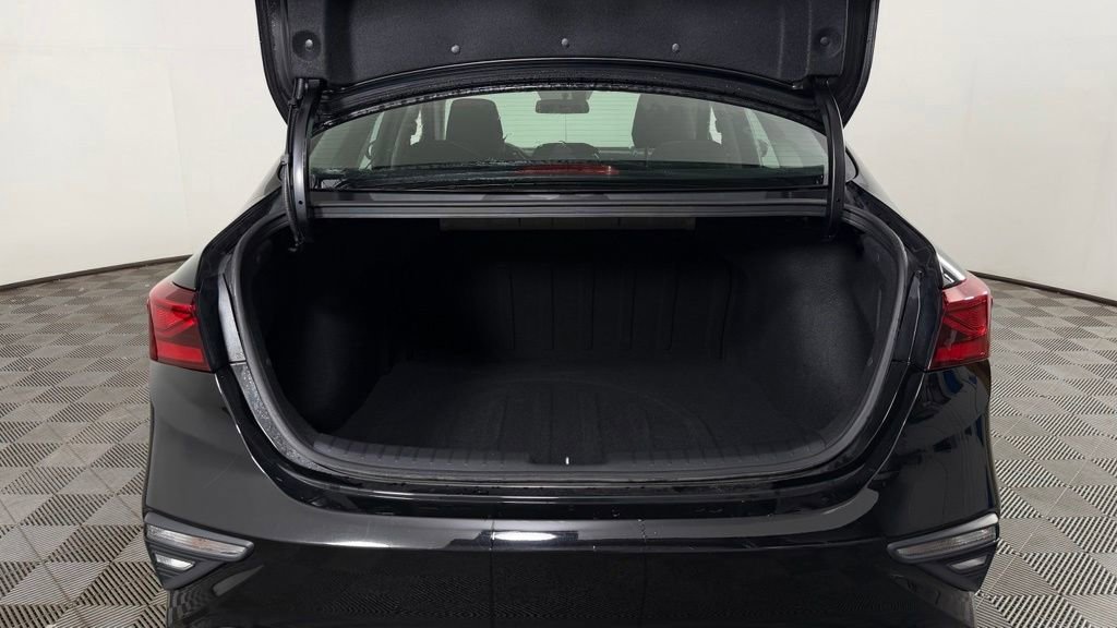 Used 2021 Kia Forte Sedan FWD image 10