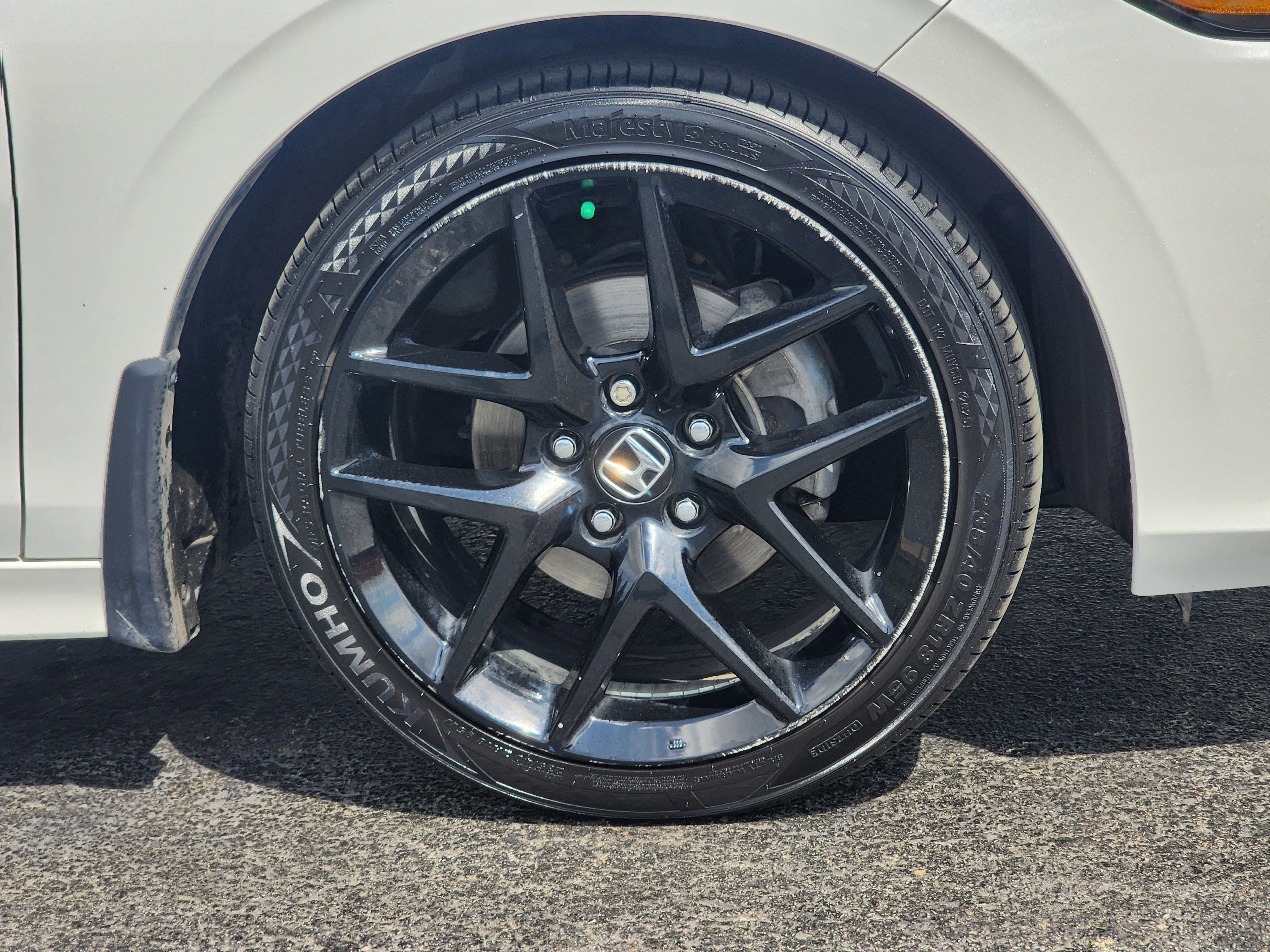 Used 2024 Honda Civic Sport image 6