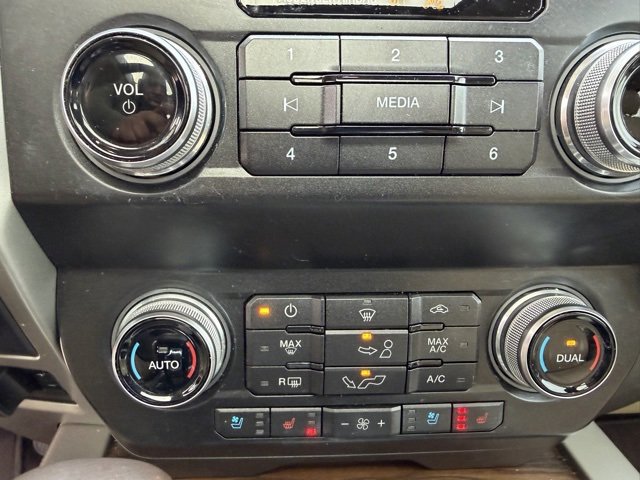 Used 2019 Ford F150 Lariat w/ Equipment Group 502A Luxury image 40