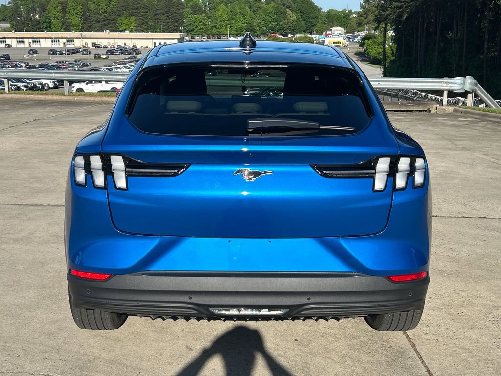 Used 2025 Ford Mustang Mach-E Premium AWD/4WD image 5