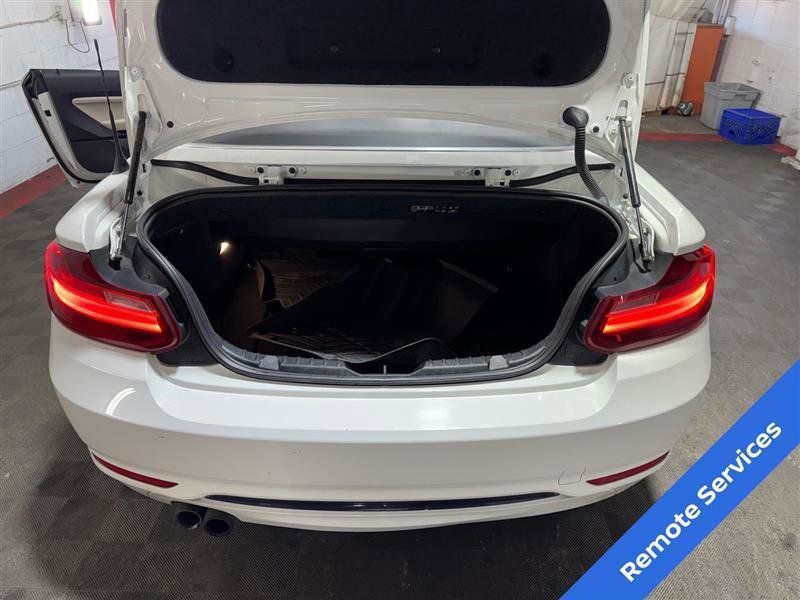 Used 2017 BMW 230i xDrive Convertible image 10