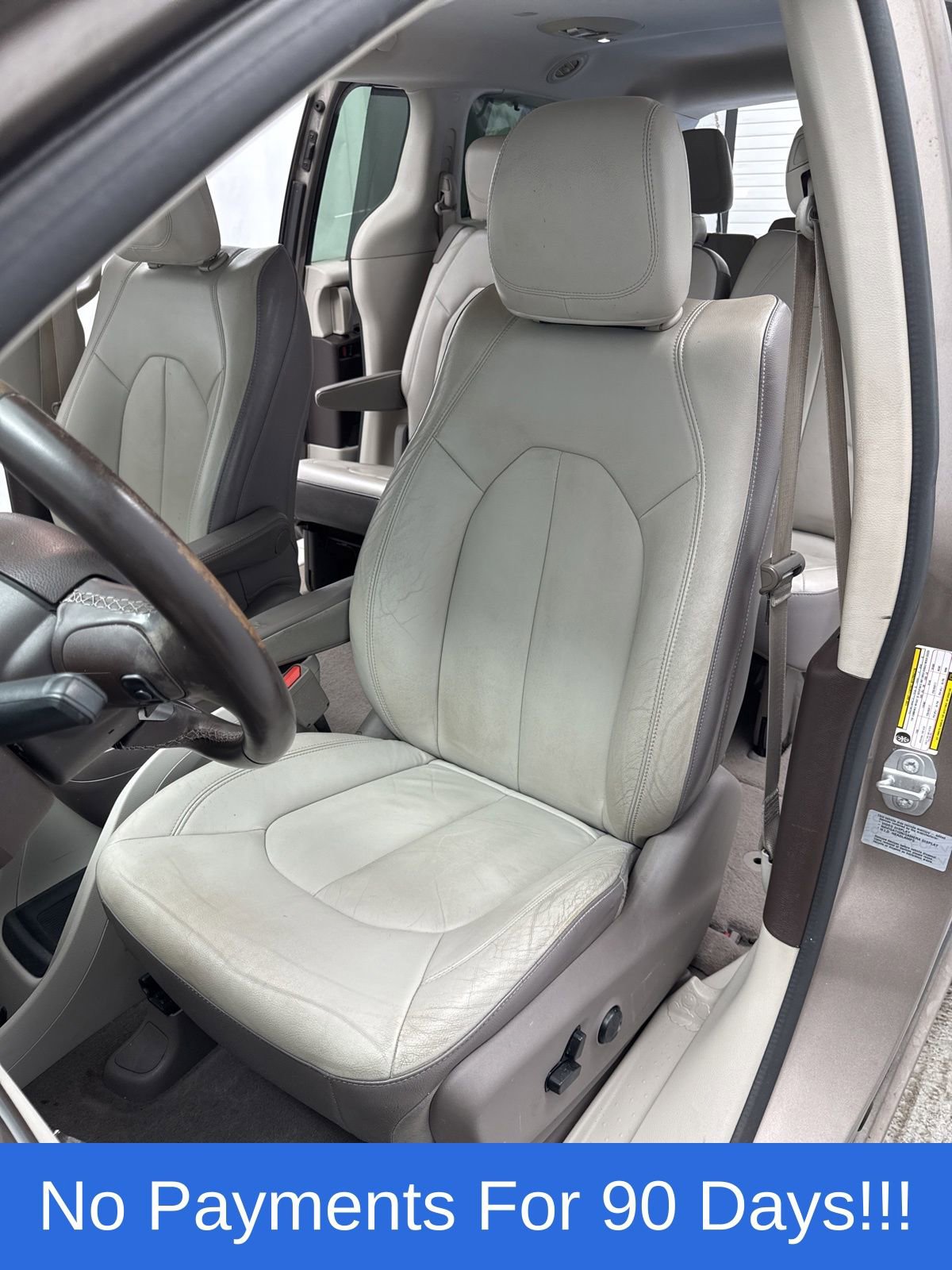 Certified 2017 Chrysler Pacifica Touring-L image 10