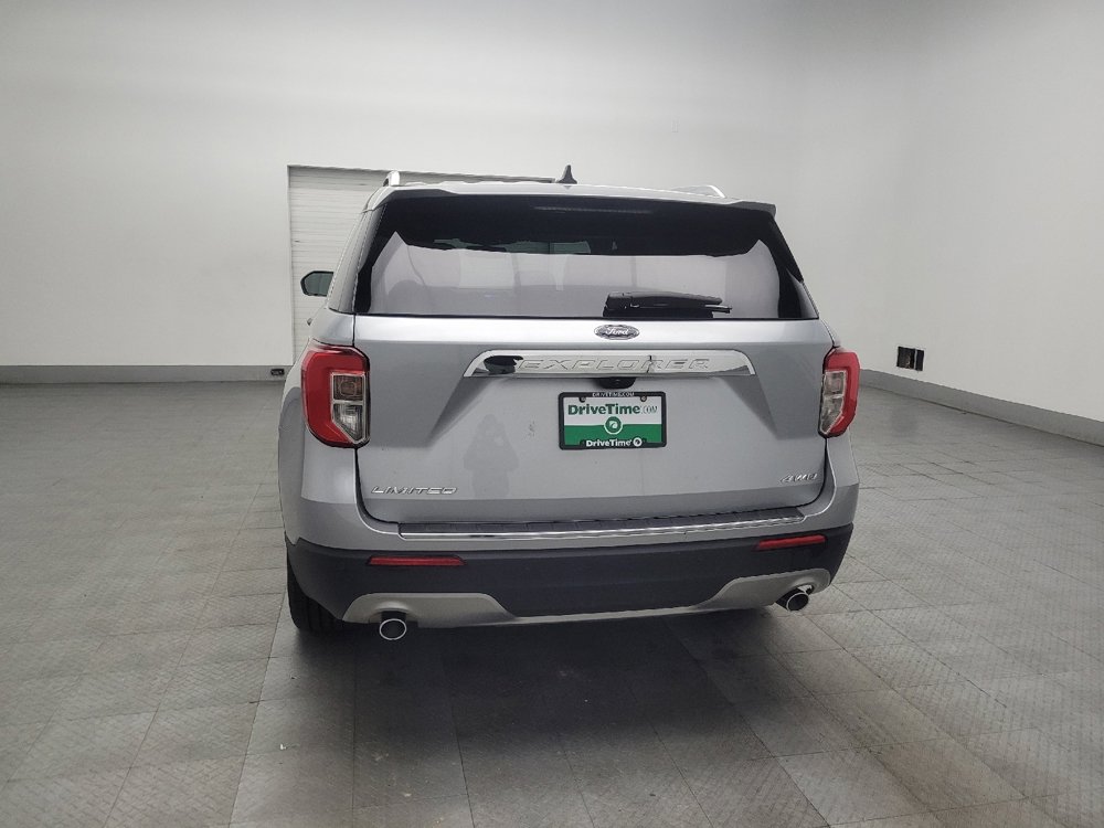 Used 2023 Ford Explorer Limited image 6