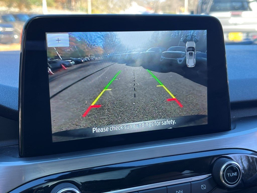 Used 2022 Ford Escape Titanium w/ Class II Trailer Tow Package image 27