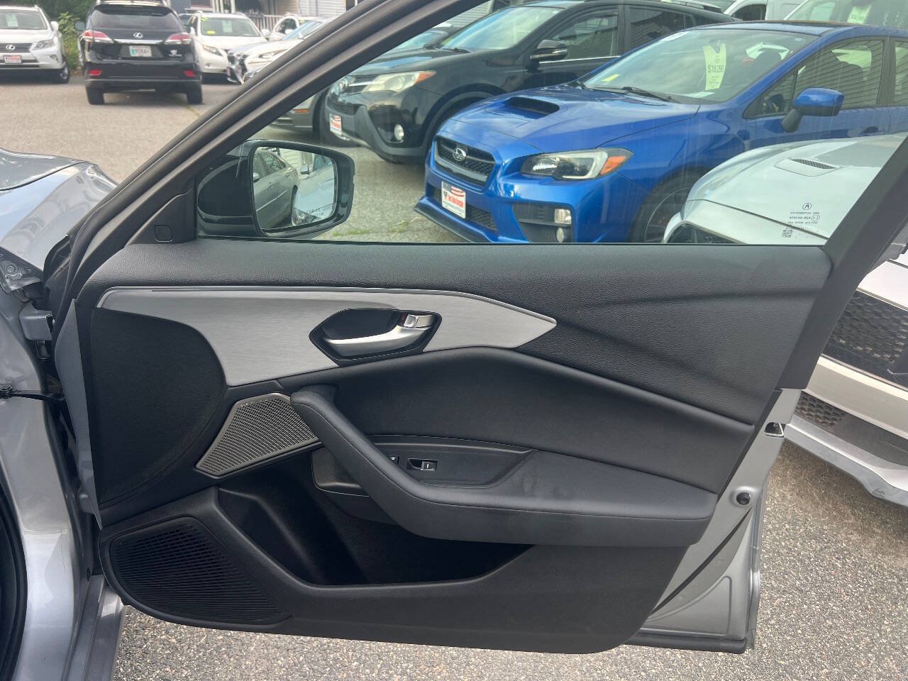 Used 2022 Acura TLX w/ Technology Package FWD image 12