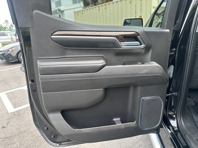 Used 2022 GMC Sierra 1500 SLE AWD/4WD image 16