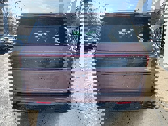 New 2026 Lincoln Navigator Black Label image 4