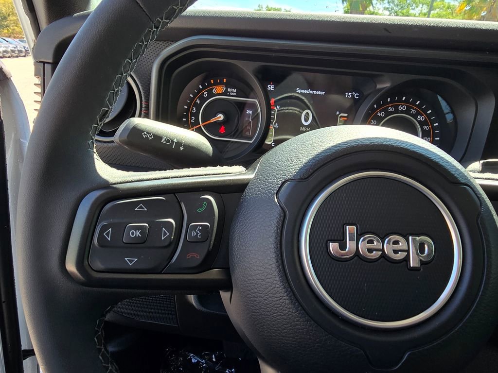 Certified 2026 Jeep Wrangler Unlimited Rubicon image 19