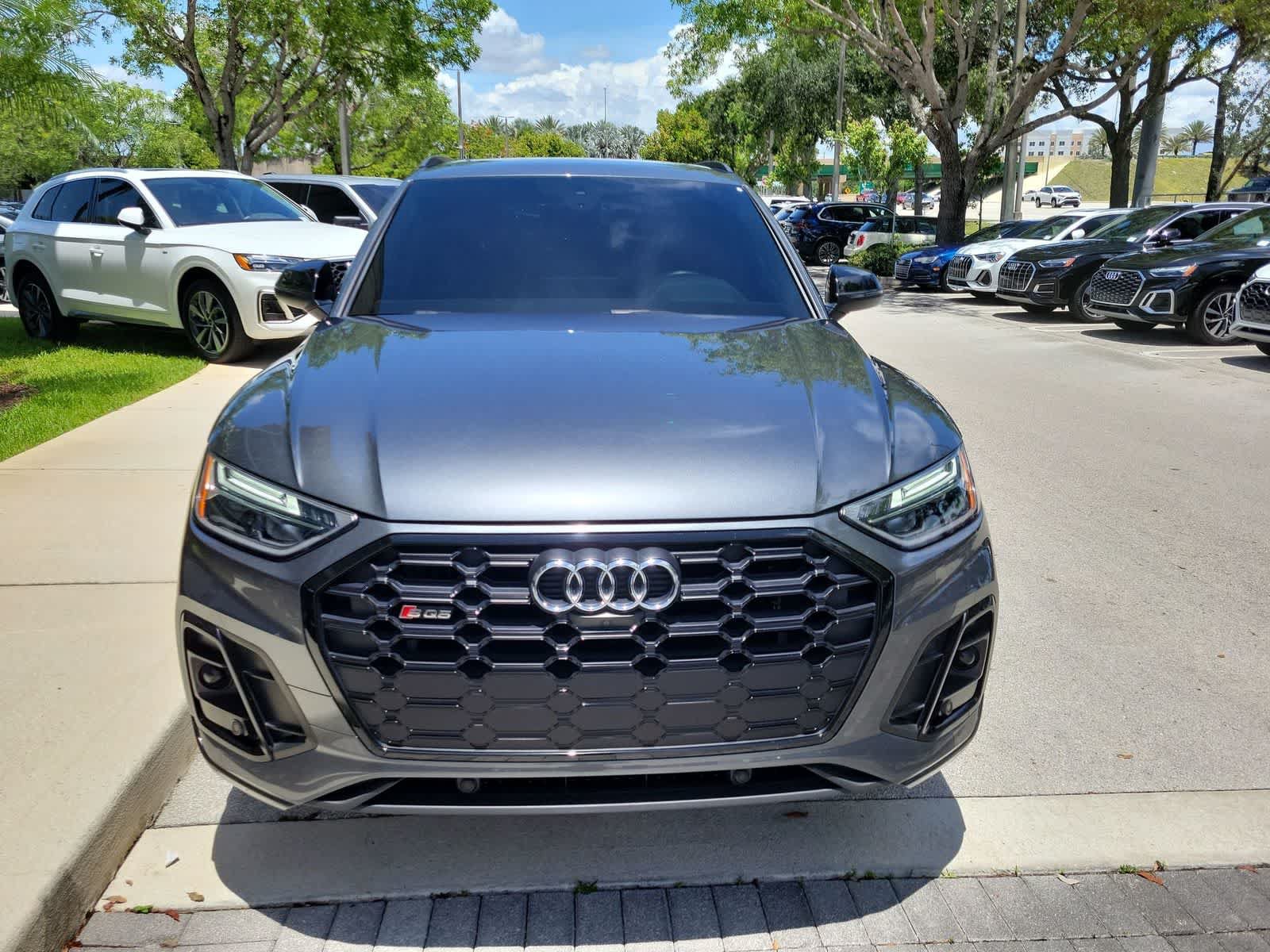 Used 2023 Audi SQ5 Premium Plus w/ Premium Plus Package AWD/4WD image 3