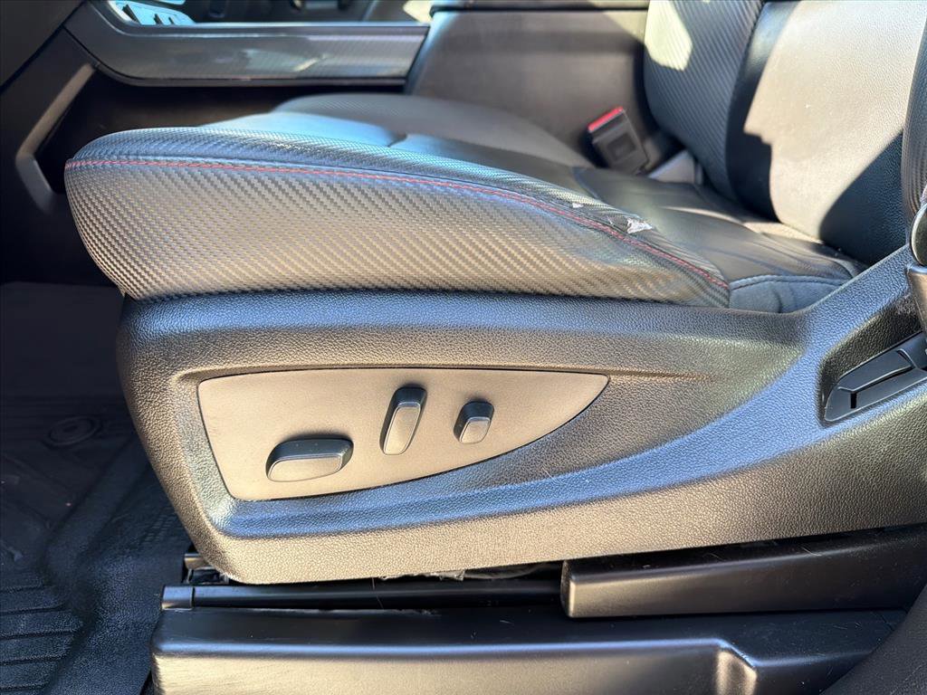 Used 2016 GMC Sierra 1500 SLT w/ All Terrain X Package image 11