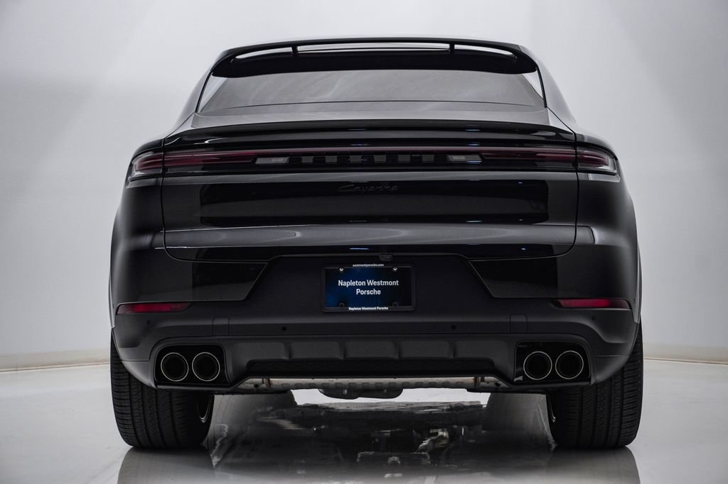 New 2026 Porsche Cayenne Coupe AWD/4WD image 11