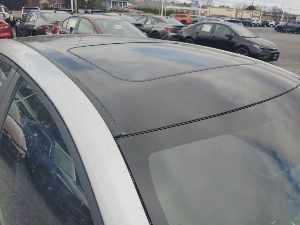 New 2026 Toyota Corolla XSE image 5