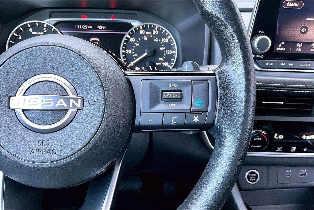 Certified 2023 Nissan Rogue SV image 22