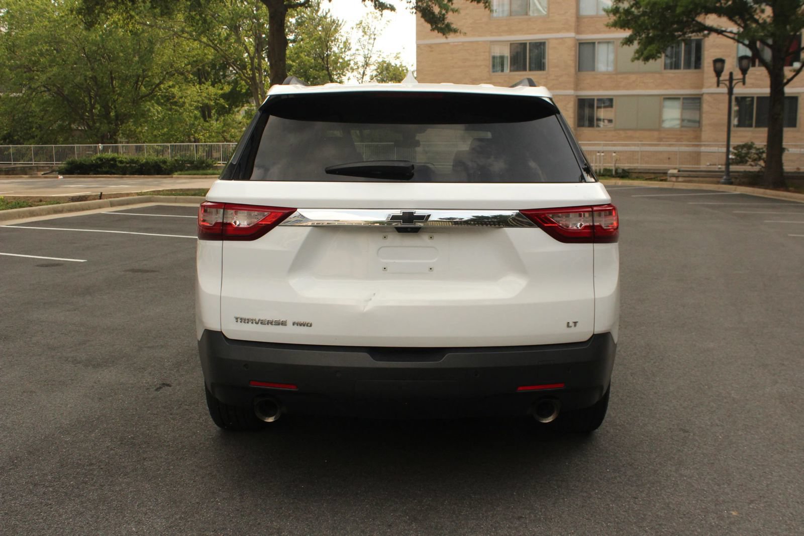 Used 2019 Chevrolet Traverse LT w/ LT Premium Package AWD/4WD image 8