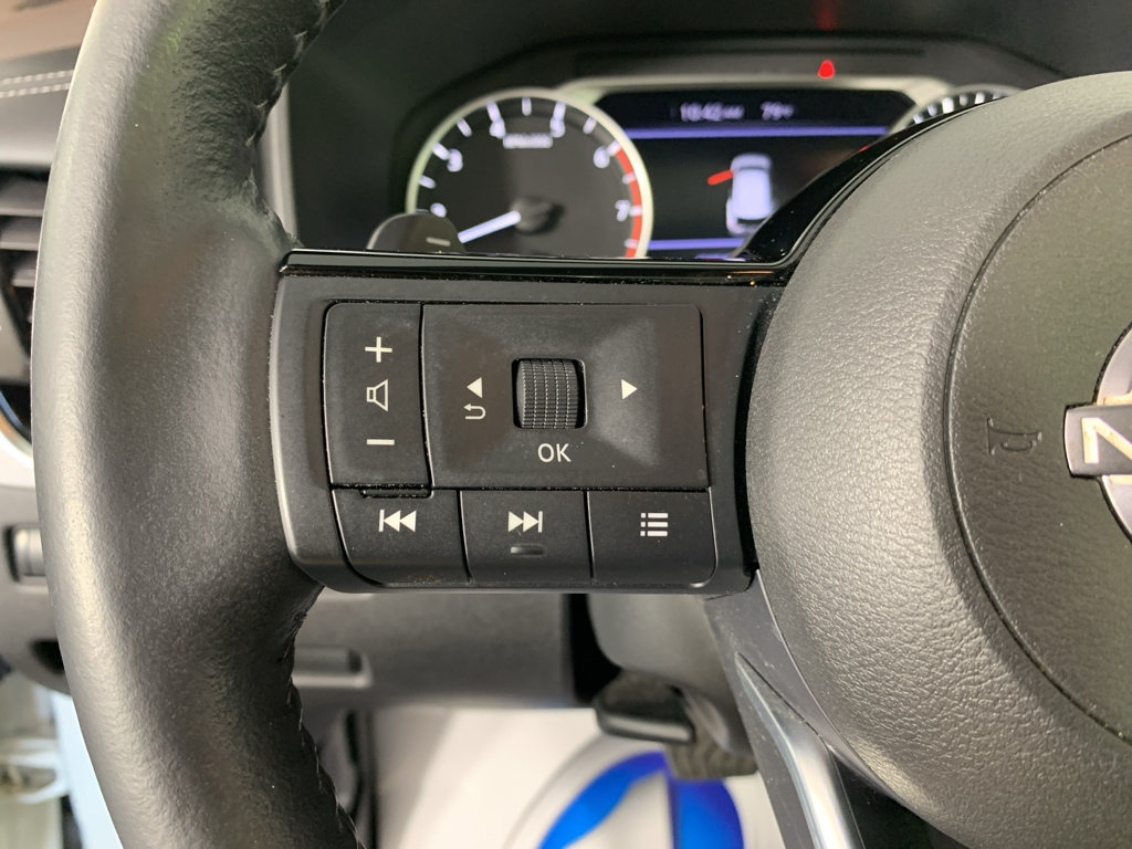 Used 2023 Nissan Rogue SL FWD image 18