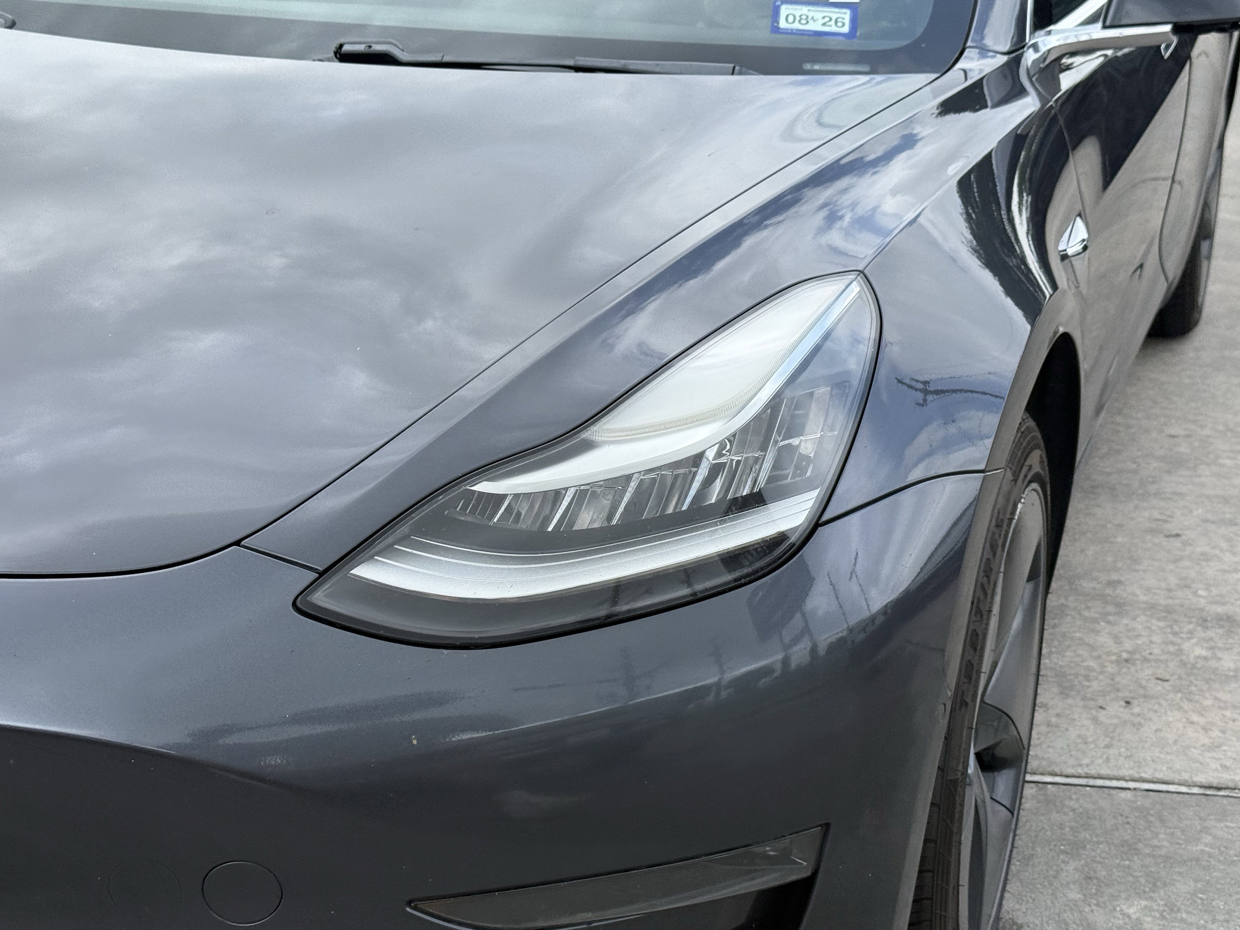 Used 2018 Tesla Model 3 Long Range RWD image 11