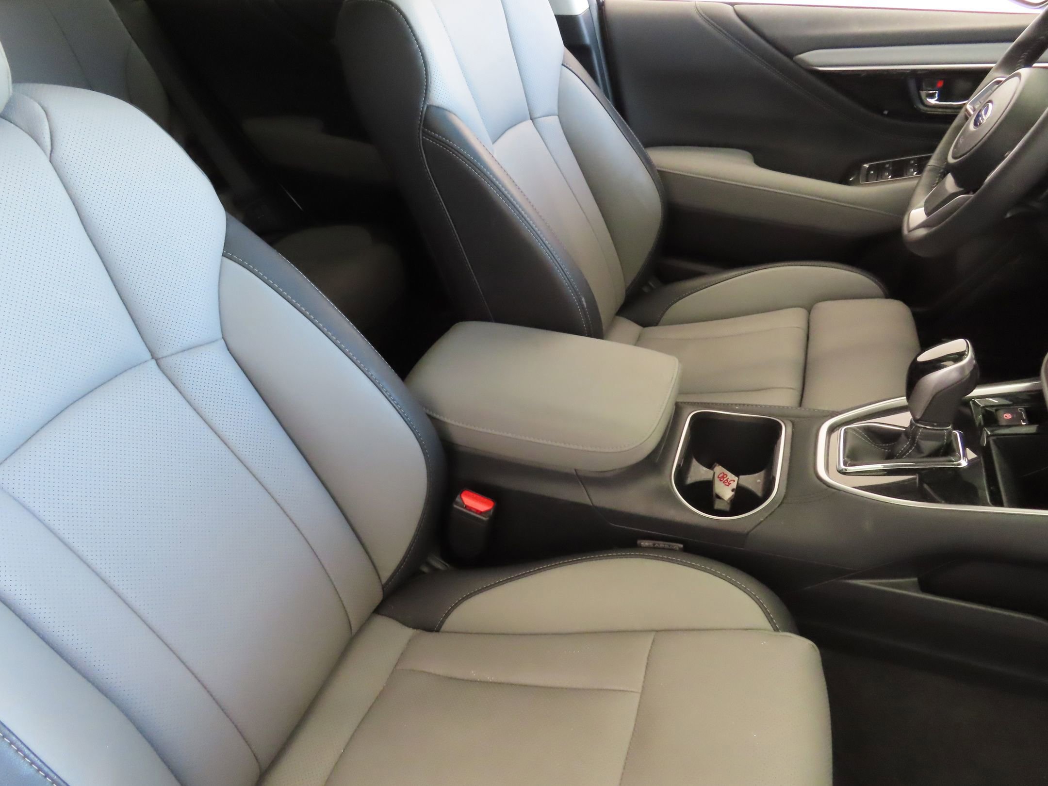 Used 2025 Subaru Outback Limited image 28