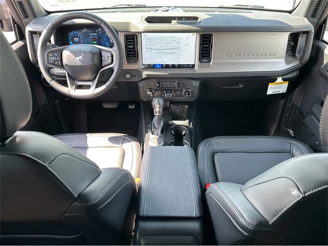 New 2025 Ford Bronco Outer Banks AWD/4WD image 8