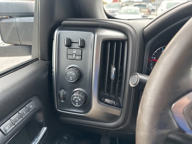 Used 2018 Chevrolet Silverado 3500 LTZ image 14