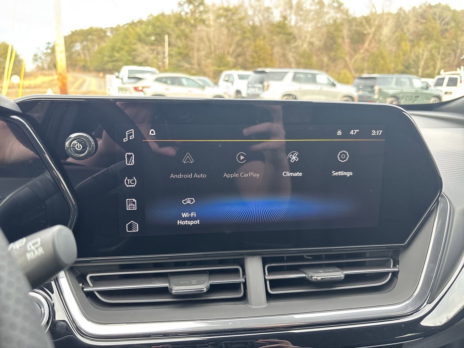 New 2026 Chevrolet Trax RS w/ Driver Confidence Package FWD image 19