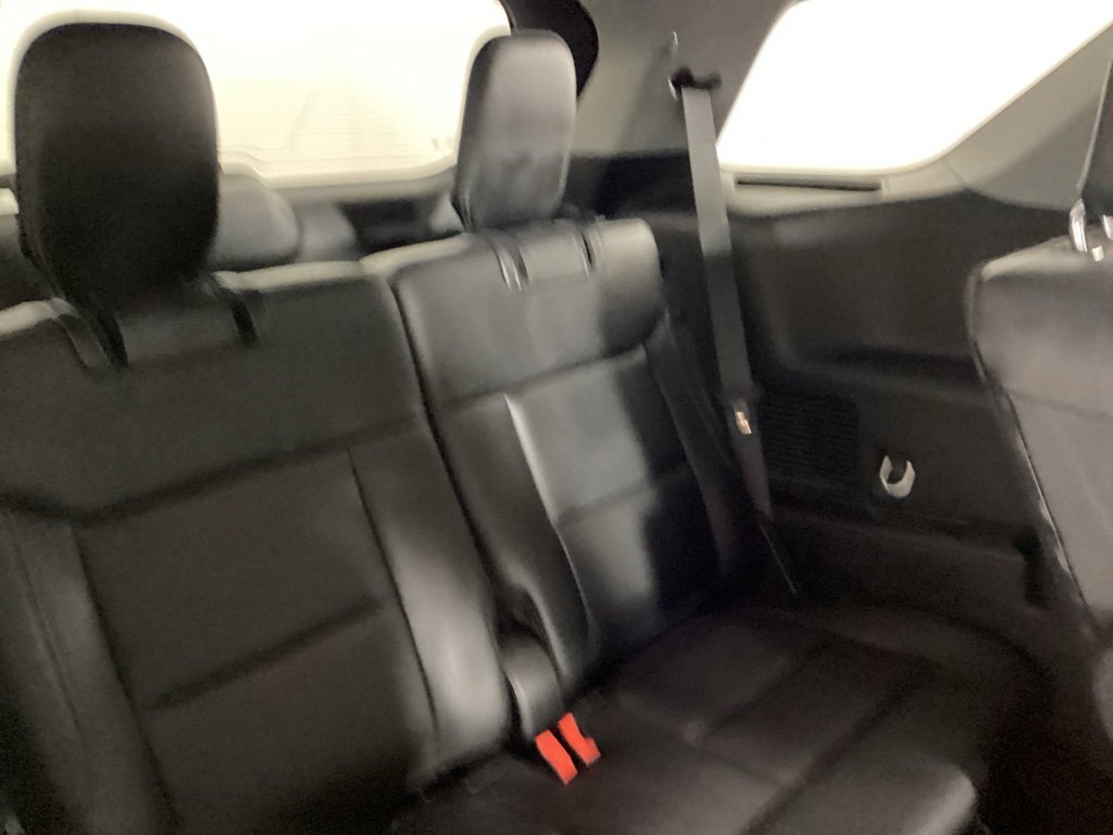 Used 2023 Ford Explorer XLT w/ Equipment Group 202A image 11