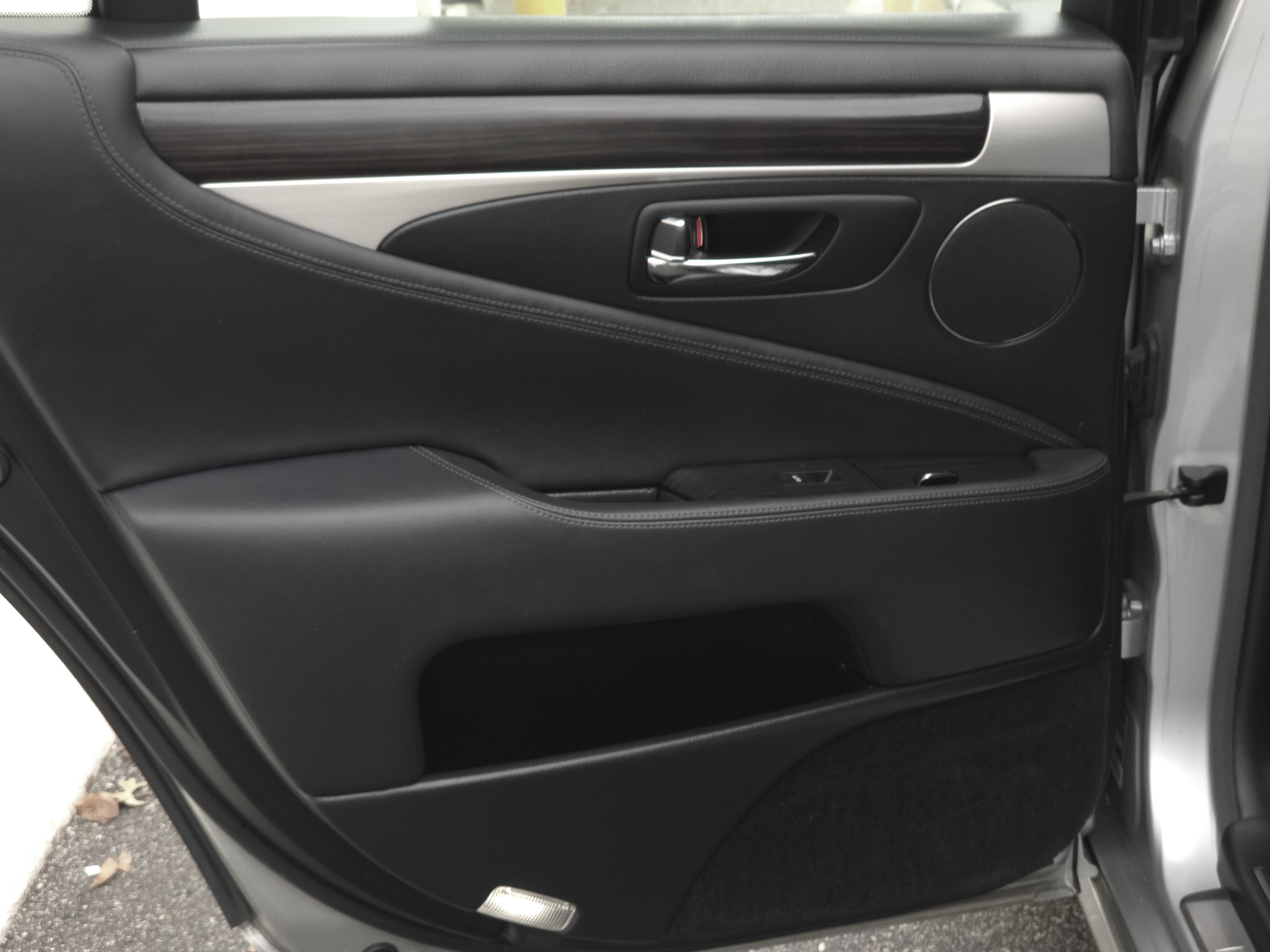 Used 2013 Lexus LS 460 AWD image 35