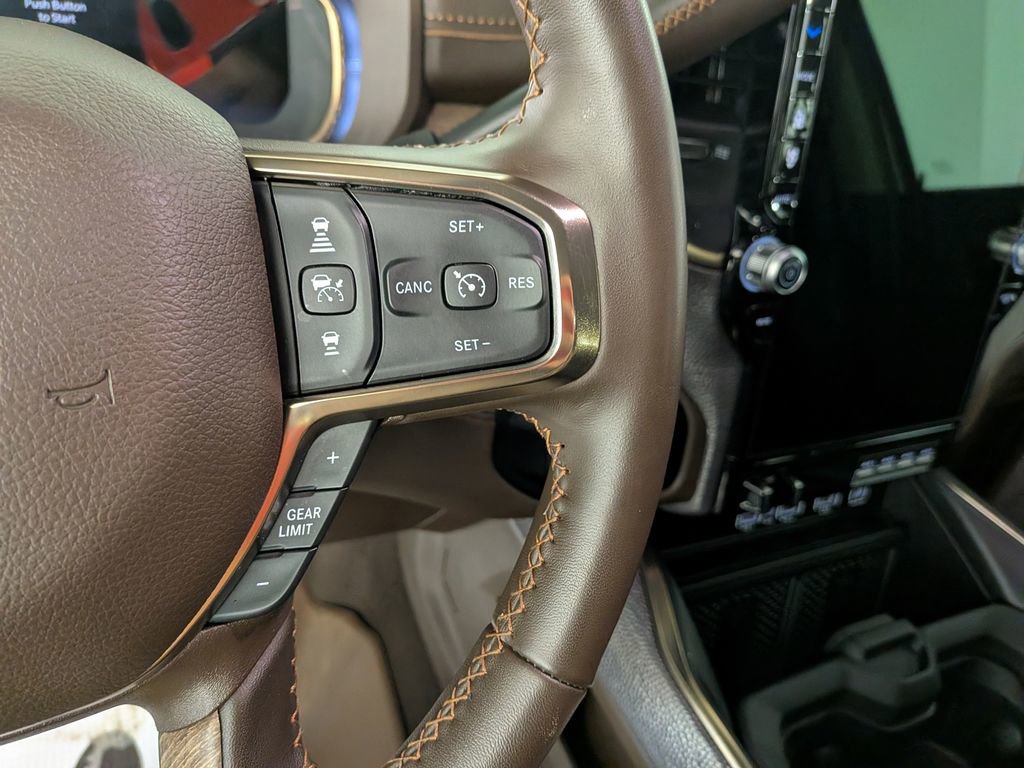 Used 2025 RAM 3500 Longhorn image 25