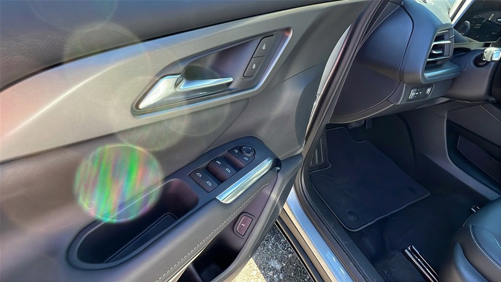 New 2026 Chevrolet Traverse LT w/ Midnight/Sport Edition image 12