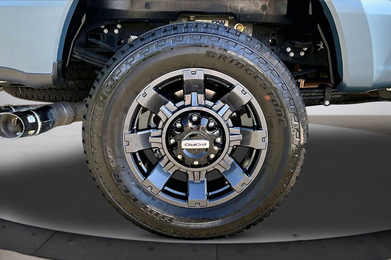 Used 2024 Ford F350 Lariat w/ Lariat Ultimate Package image 36