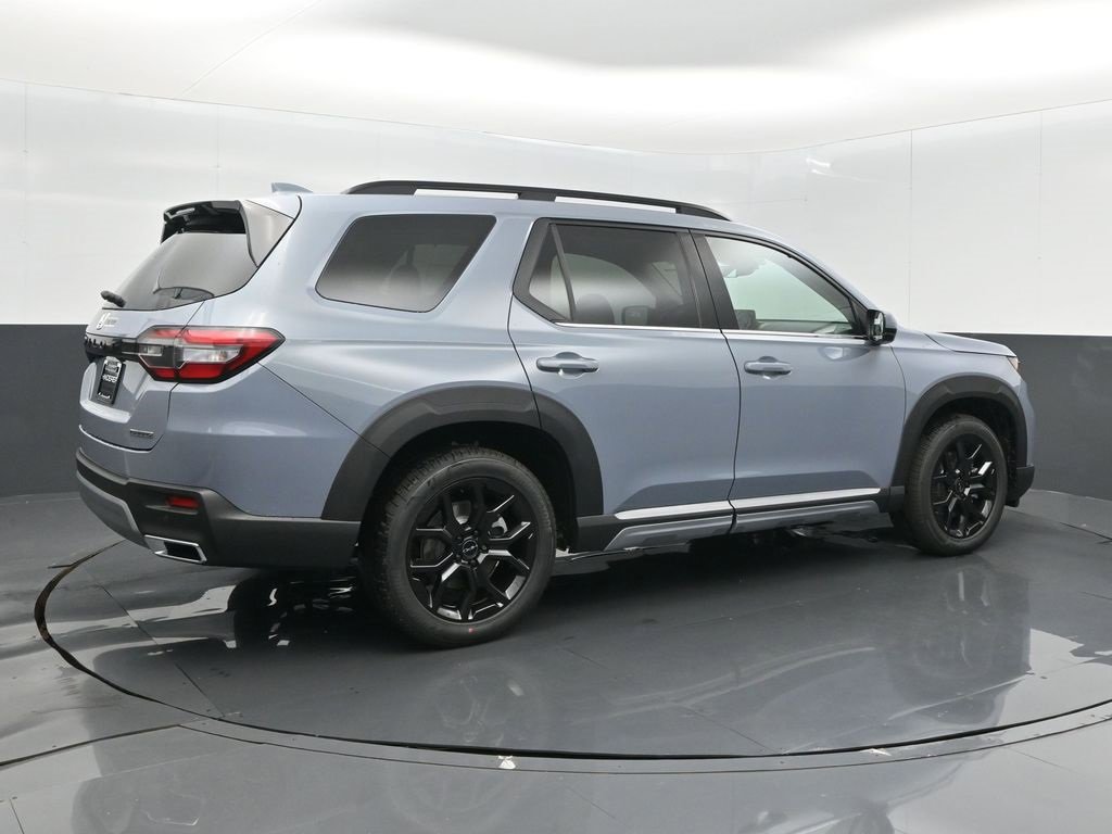 New 2025 Honda Pilot Touring image 22