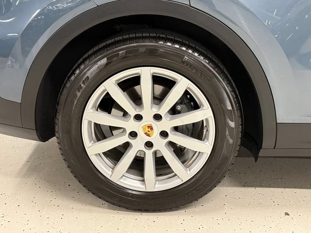 Certified 2019 Porsche Cayenne S AWD/4WD image 11