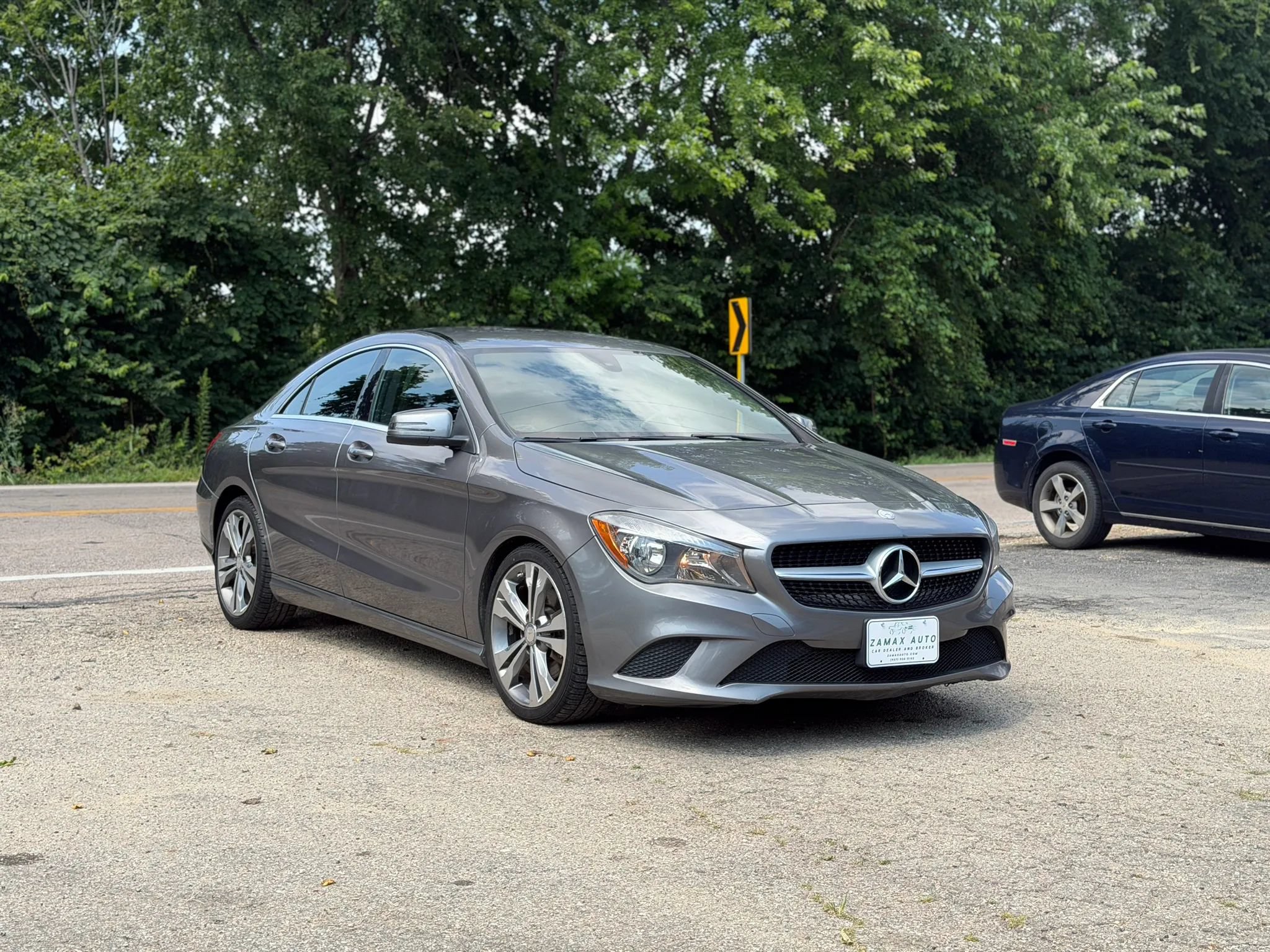 Used 2015 Mercedes-Benz CLA 250 4MATIC image 9