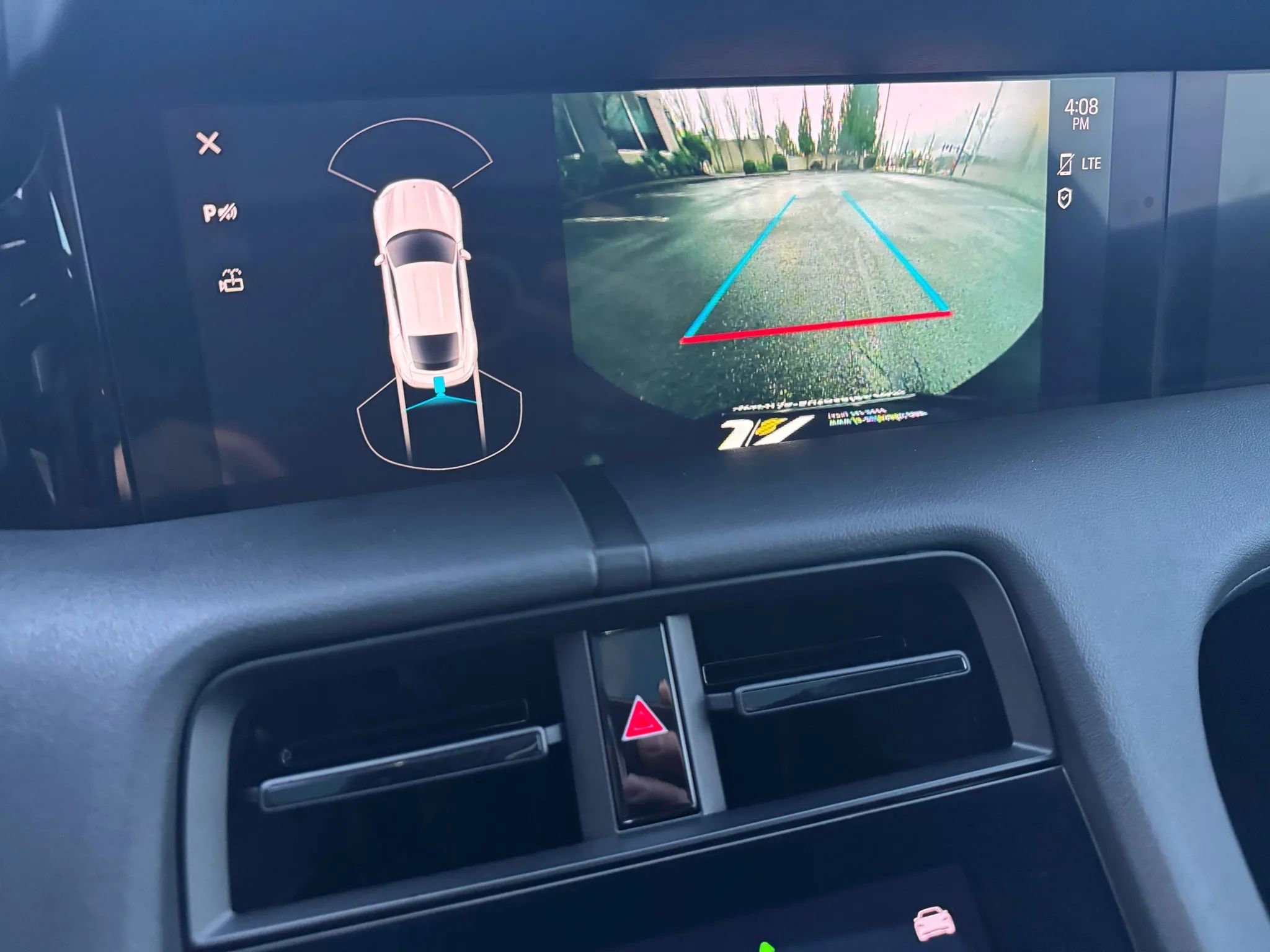 Used 2022 Porsche Taycan 4S image 35