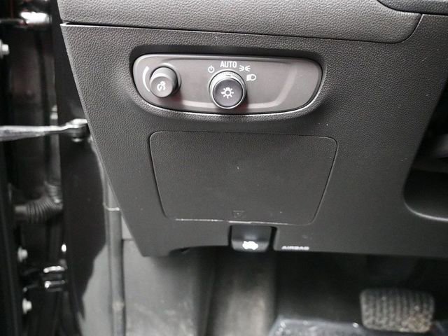 Used 2025 Buick Encore GX Preferred image 24