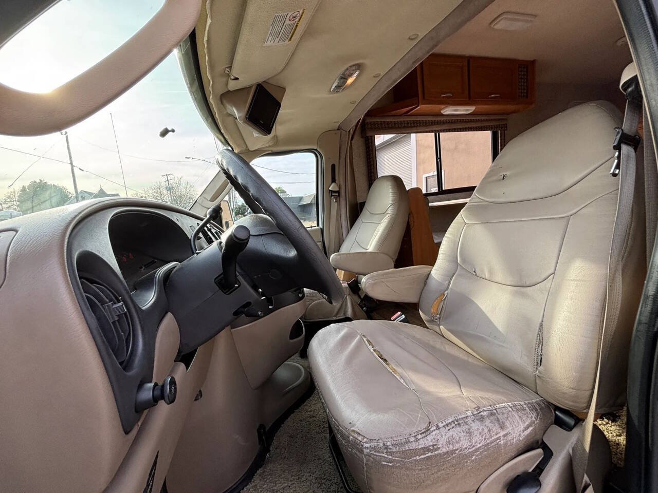 Used 2007 Ford E-450 and Econoline 450 RWD image 12