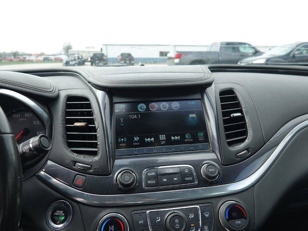 Used 2019 Chevrolet Impala LT image 17