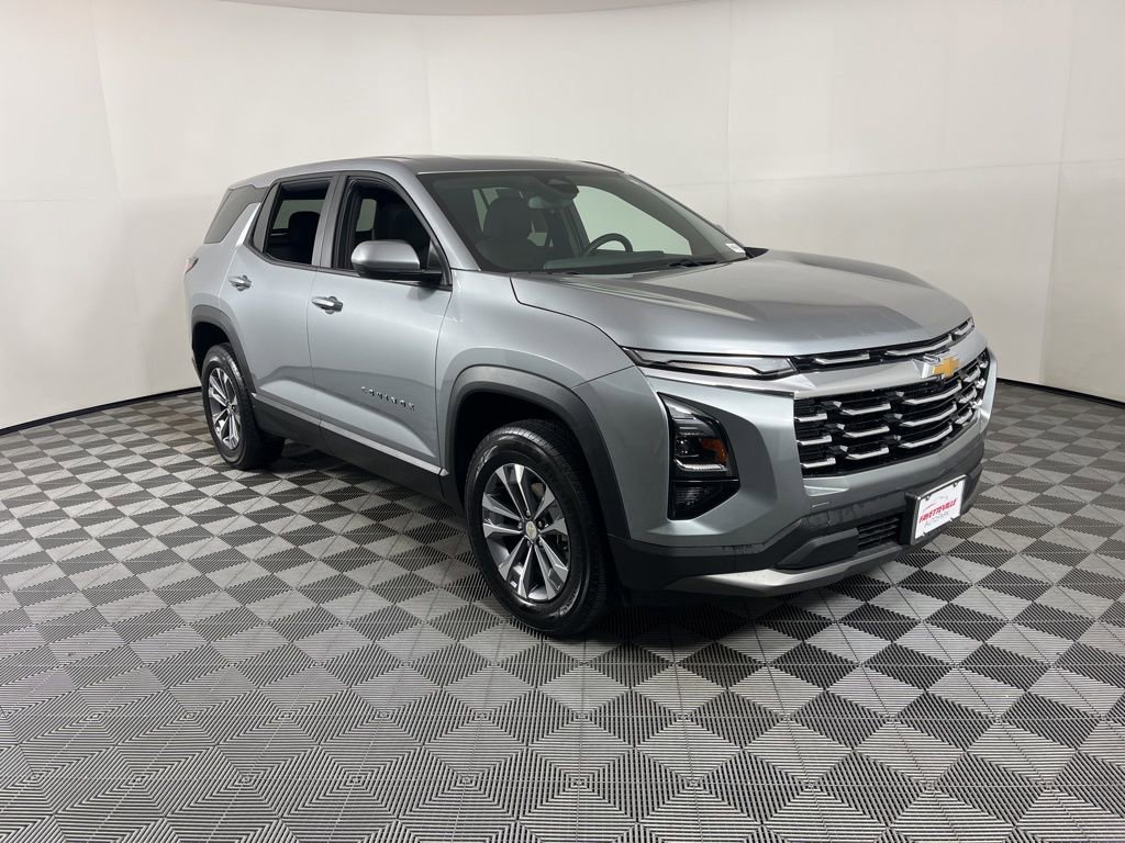 Certified 2025 Chevrolet Equinox LT FWD image 13