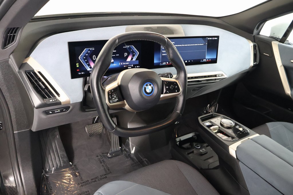Certified 2024 BMW iX xDrive50 w/ Convenience Package AWD/4WD image 7