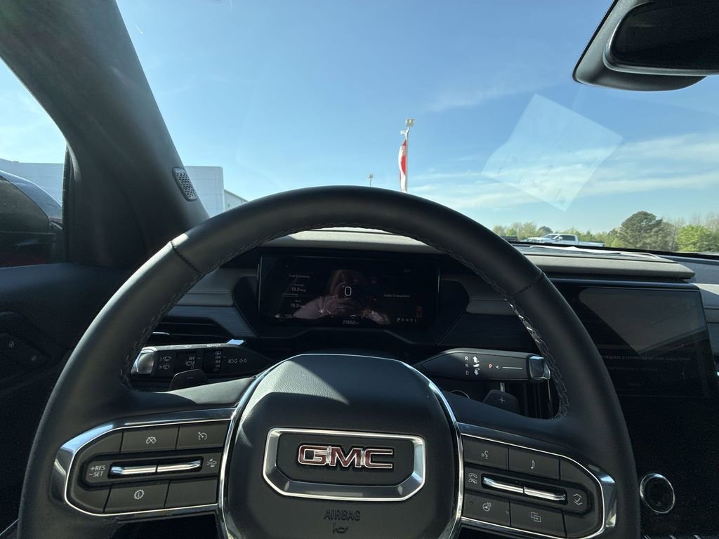 Certified 2024 GMC Acadia Elevation w/ Trailering Package image 17