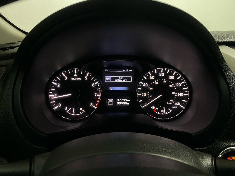 Used 2015 Nissan Altima 2.5 SV w/ Convenience Package image 18