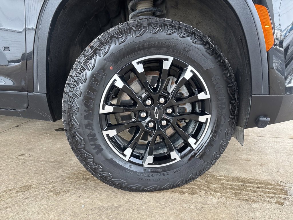 Used 2024 Chevrolet Traverse Z71 image 40