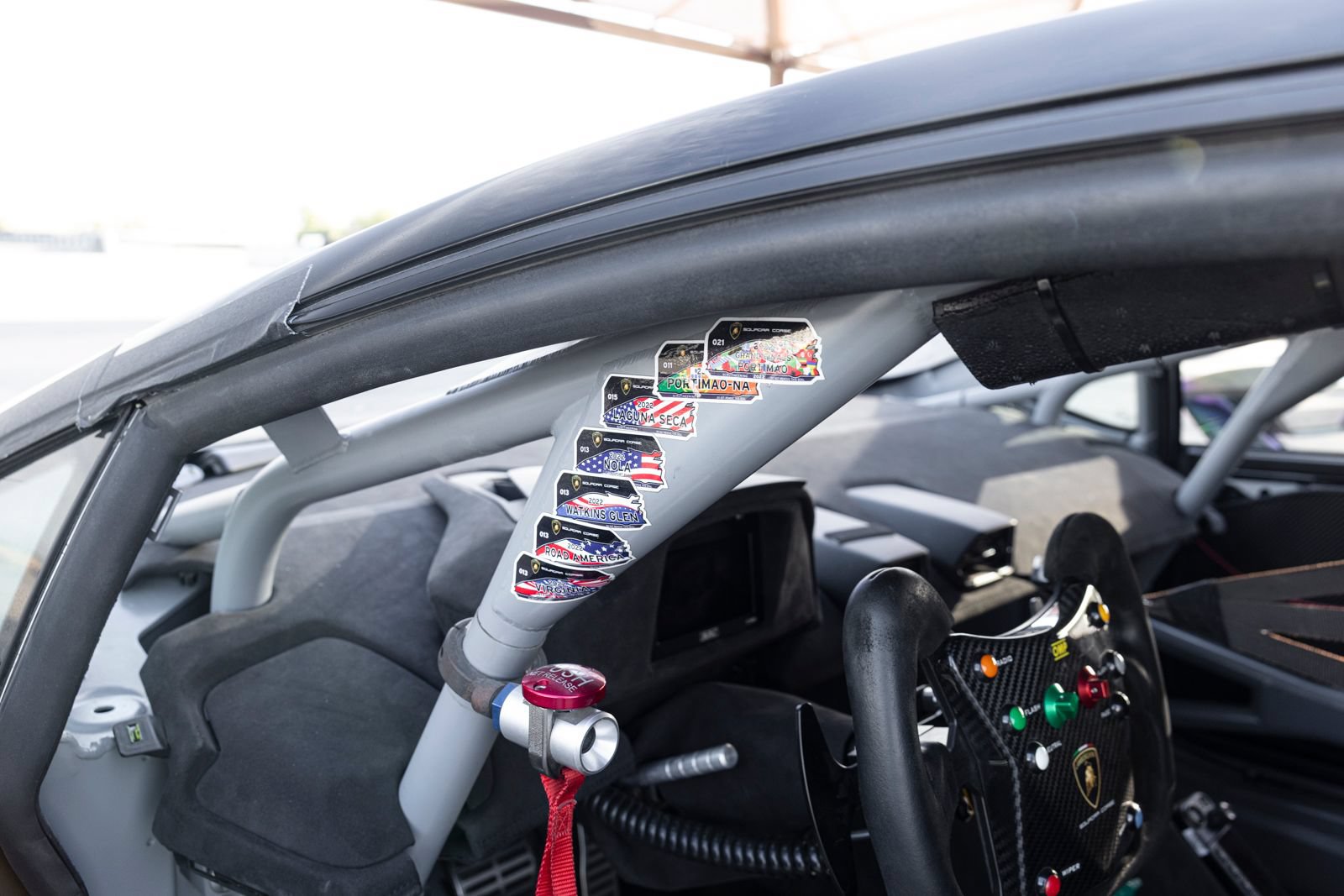 Used 2022 Lamborghini Huracan EVO RWD image 26