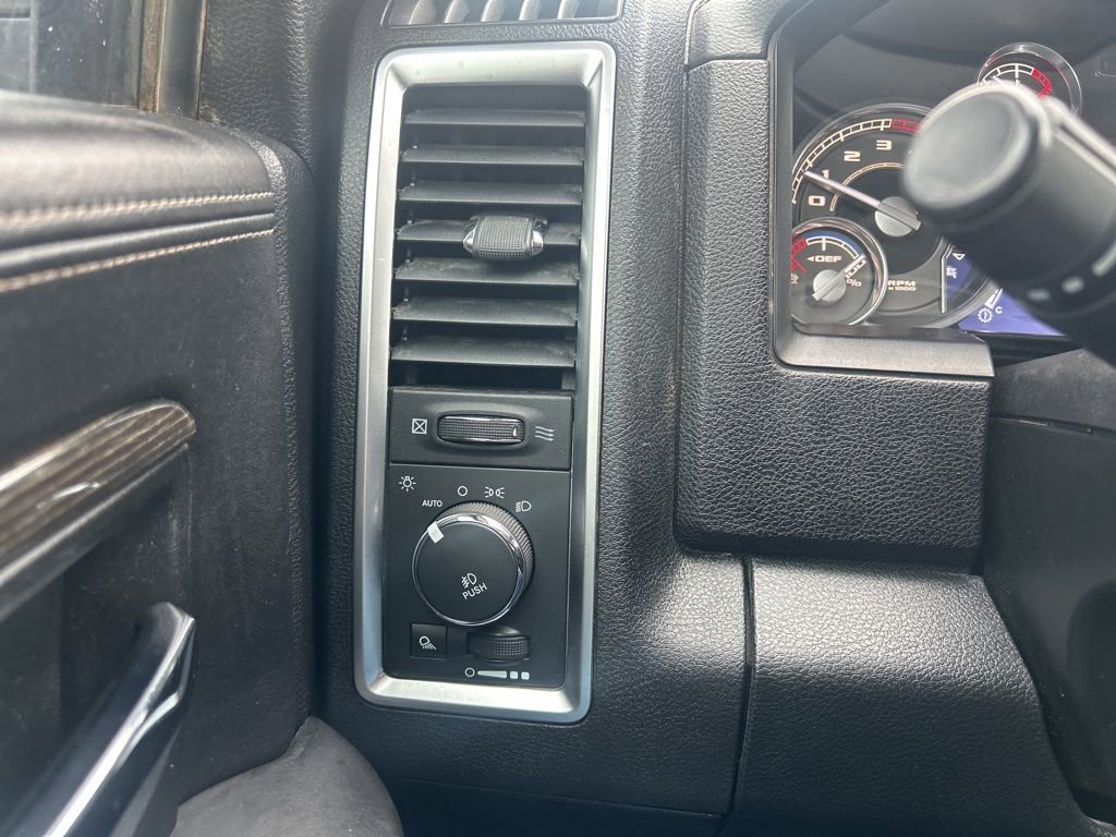 Used 2015 RAM 2500 Limited image 24