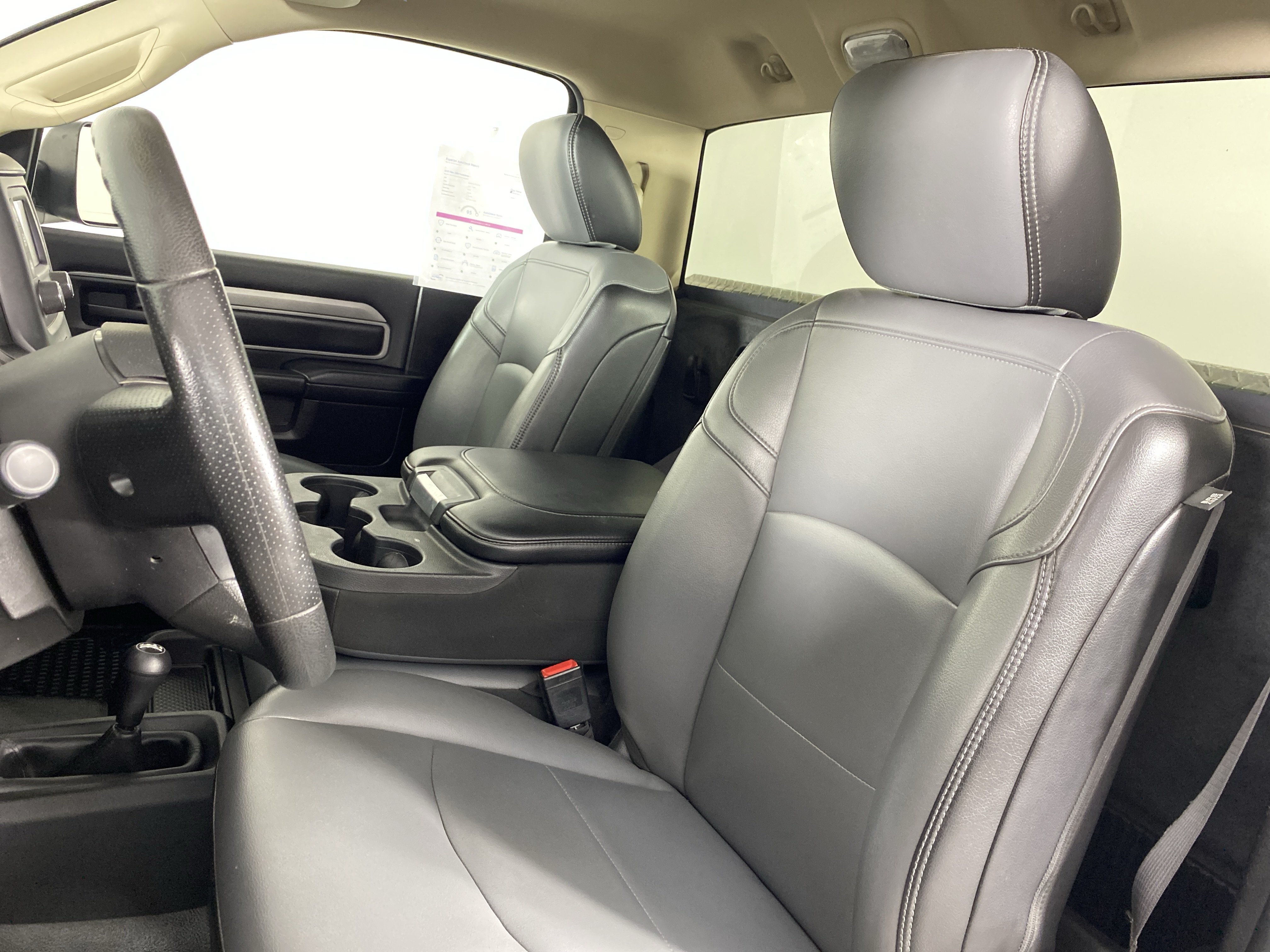 Used 2020 RAM 2500 Tradesman w/ Chrome Appearance Group AWD/4WD image 14